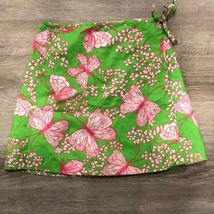 Girls Lilly Pulitzer wrap skirt NWT. Classic pink and green. Size 12.